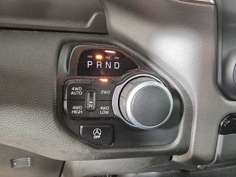 Used 2021 RAM 1500 Big Horn AWD/4WD image 19