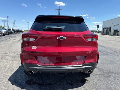 Used 2021 Chevrolet TrailBlazer RS w/ Sun and Liftgate Package FWD image 8