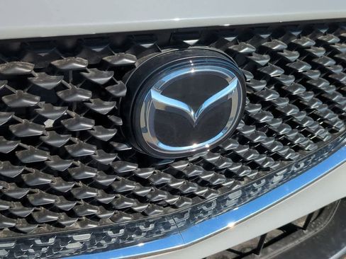 New 2025 MAZDA CX-30 AWD 2.5 S w/ Select Sport Pkg image 11