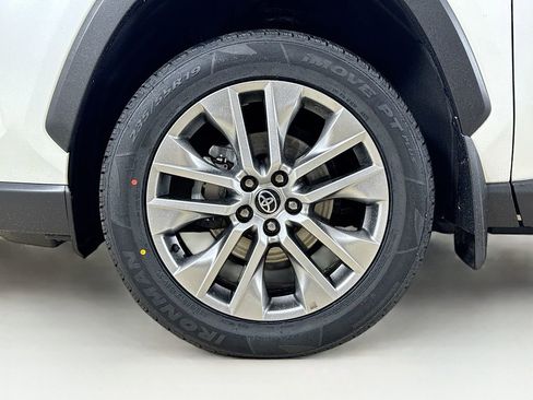 Certified 2022 Toyota RAV4 Limited image 26