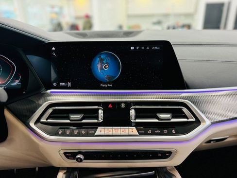 Used 2022 BMW X6 M50i w/ Executive Package image 27