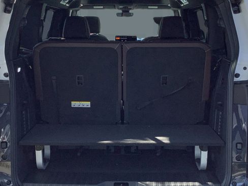 New 2025 Volkswagen ID. Buzz Pro S Plus AWD/4WD image 14