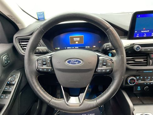 Used 2021 Ford Escape Titanium w/ Titanium Elite Package AWD/4WD image 16