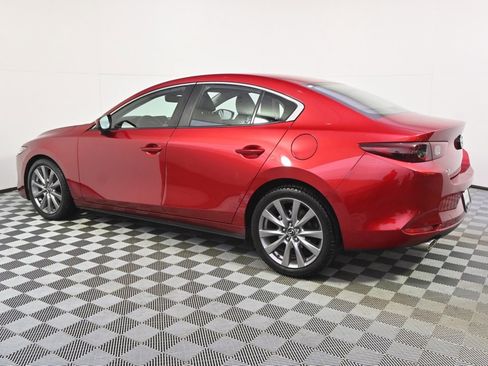 Used 2019 MAZDA MAZDA3 AWD Sedan w/ Select Package image 3
