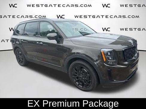 Used 2022 Kia Telluride EX w/ EX Premium Package AWD/4WD image 7