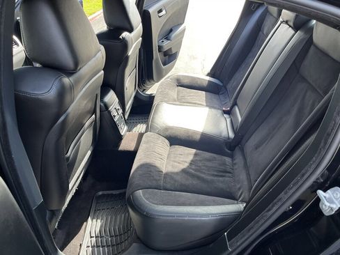 Used 2019 Dodge Charger R/T w/ Plus Group image 31