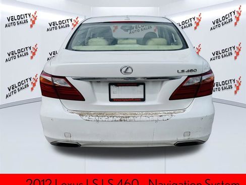 Used 2012 Lexus LS 460 w/ Comfort Pkg RWD image 4
