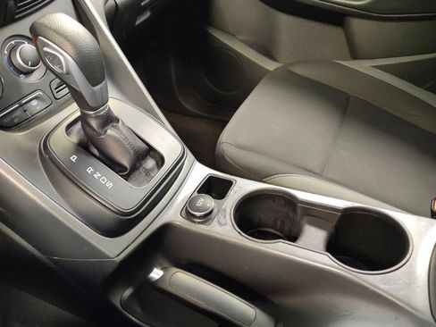 Used 2014 Ford Escape S FWD image 26
