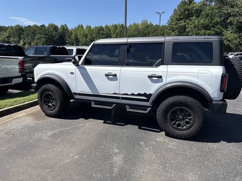 Used 2024 Ford Bronco Wildtrak AWD/4WD image 8