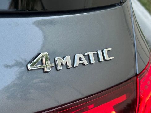 Used 2023 Mercedes-Benz GLE 350 4MATIC w/ Premium Package image 20