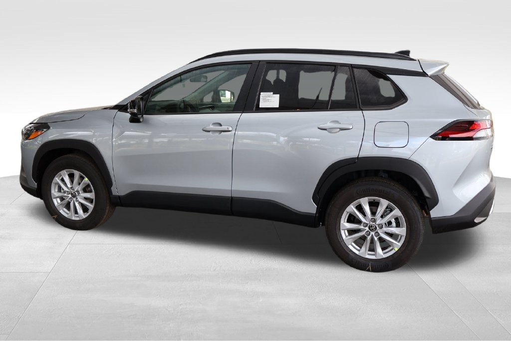 New 2026 Toyota Corolla Cross LE AWD/4WD image 11