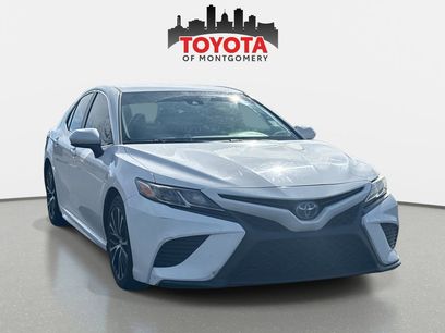 Used 2019 Toyota Camry SE