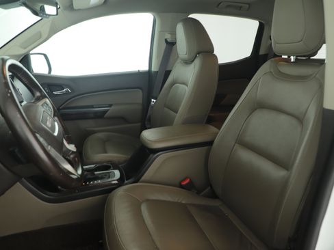 Used 2015 GMC Canyon SLT w/ Driver Alert Package image 19