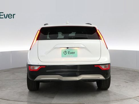 Used 2023 Kia Niro Wind image 13
