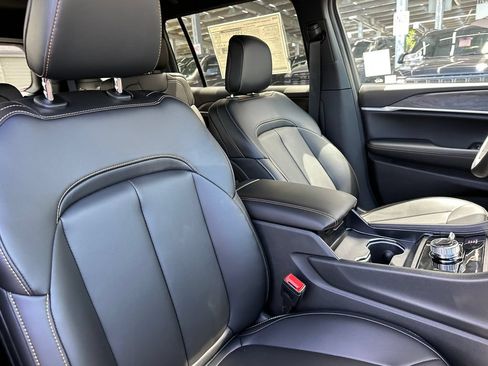New 2026 Jeep Grand Cherokee L Limited AWD/4WD image 14