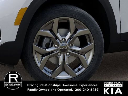 New 2026 Kia Seltos LX image 10