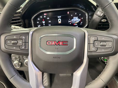 New 2026 GMC Sierra 2500 SLT w/ SLT Convenience Package AWD/4WD image 17