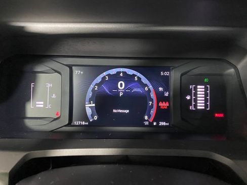 Certified 2025 Toyota Tacoma SR5 AWD/4WD image 19