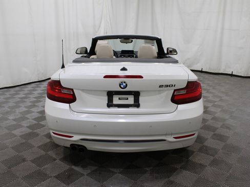 Used 2017 BMW 230i Convertible image 39