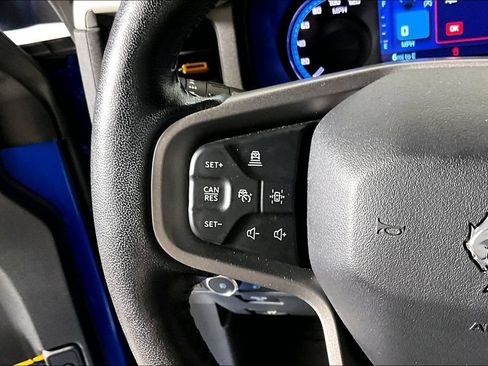 Used 2023 Ford Bronco Badlands AWD/4WD image 14