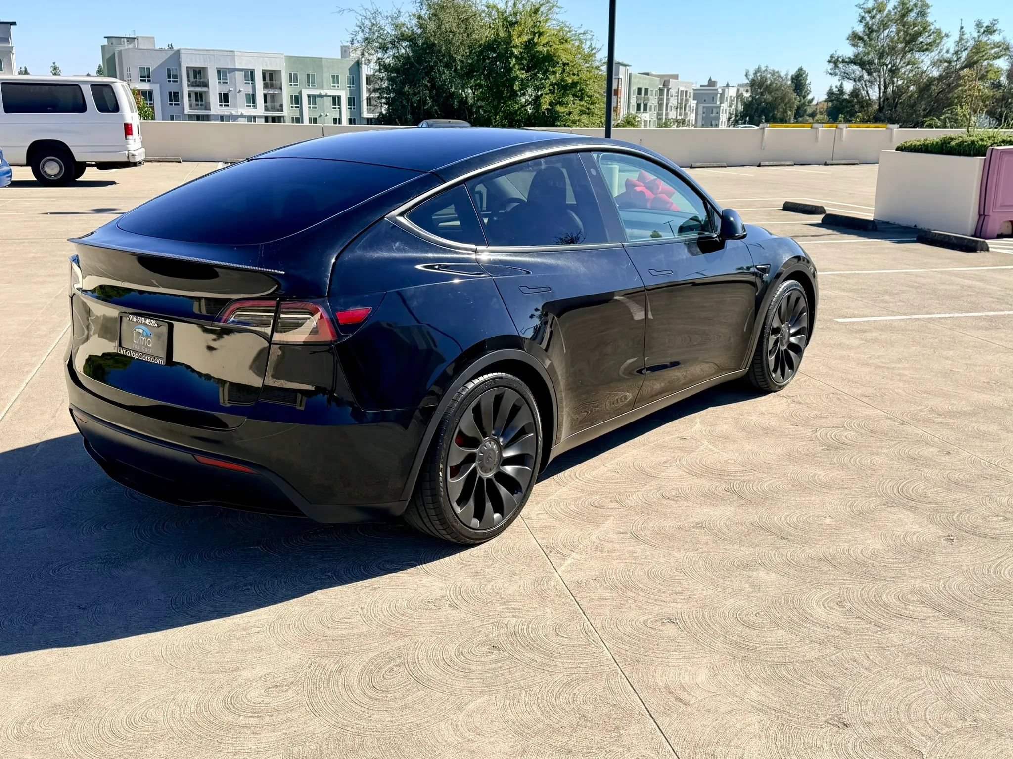 Used 2023 Tesla Model Y Long Range AWD/4WD image 6