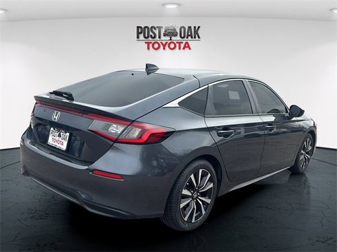 Used 2024 Honda Civic EX-L image 7