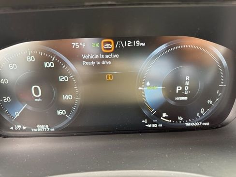 Used 2020 Volvo XC90 T8 Inscription w/ Protection Package Premier image 16