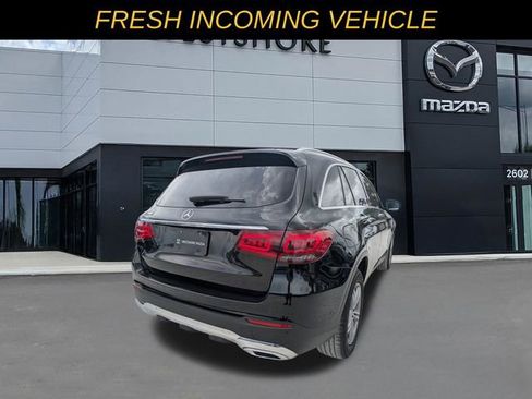 Used 2022 Mercedes-Benz GLC 300 image 3
