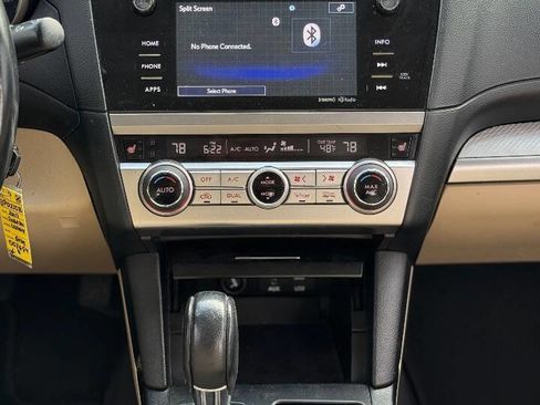 Used 2017 Subaru Legacy 2.5i Premium image 13