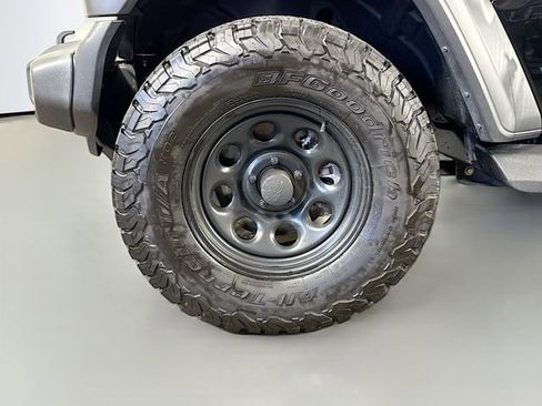 Used 2020 Jeep Wrangler Unlimited Sport AWD/4WD image 30