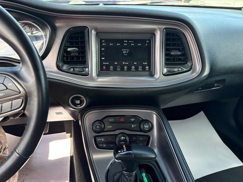 Used 2023 Dodge Challenger SXT RWD image 7