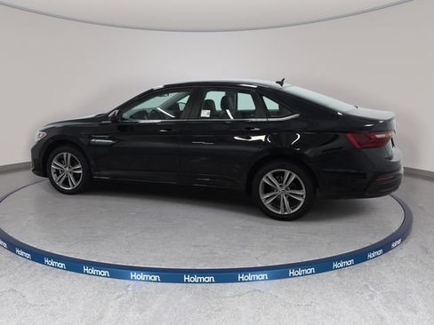 Used 2023 Volkswagen Jetta SE FWD image 8