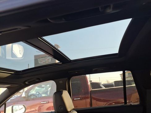 Certified 2023 Cadillac XT6 Premium Luxury image 17