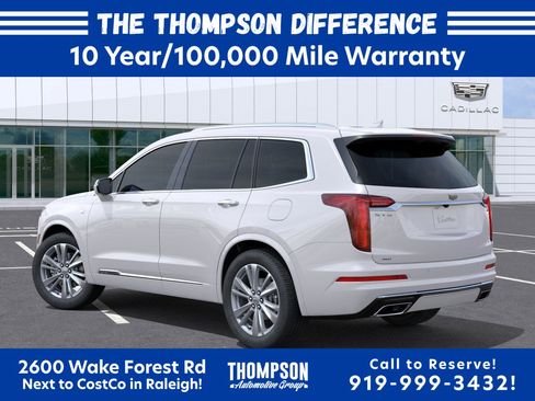 New 2025 Cadillac XT6 Premium Luxury AWD/4WD image 6