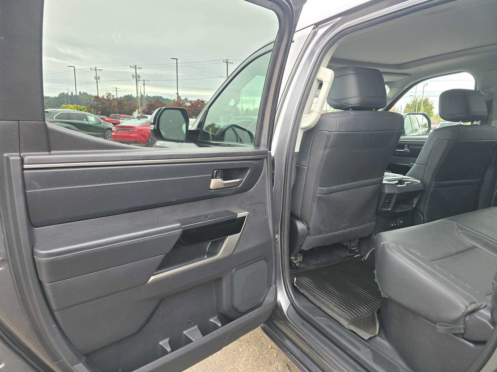 Used 2024 Toyota Tundra Limited AWD/4WD image 17
