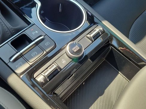 New 2026 Kia K5 GT-Line image 33