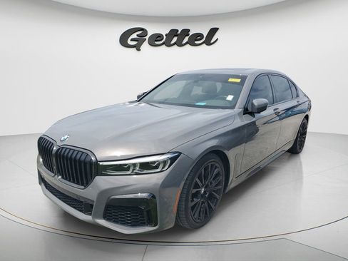 Used 2022 BMW 740i w/ M Sport Package RWD image 1