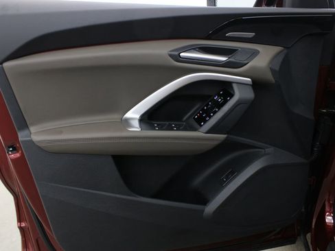 New 2025 Audi Q5 Prestige image 17