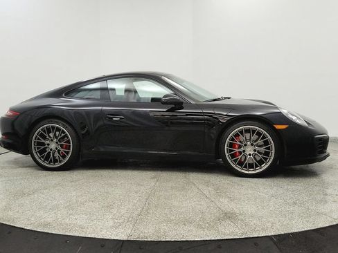 Used 2018 Porsche 911 Carrera S RWD image 6