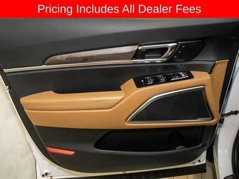 Used 2022 Kia Telluride SX w/ Nightfall Edition Package AWD/4WD image 14