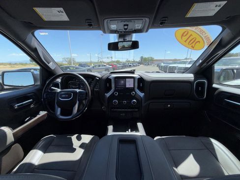 Used 2019 GMC Sierra 1500 SLT w/ SLT Premium Plus Package AWD/4WD image 25
