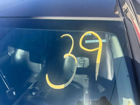 Used 2018 Honda Accord Touring image 33