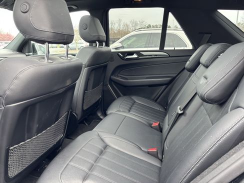 Used 2017 Mercedes-Benz GLE 350 4MATIC image 31
