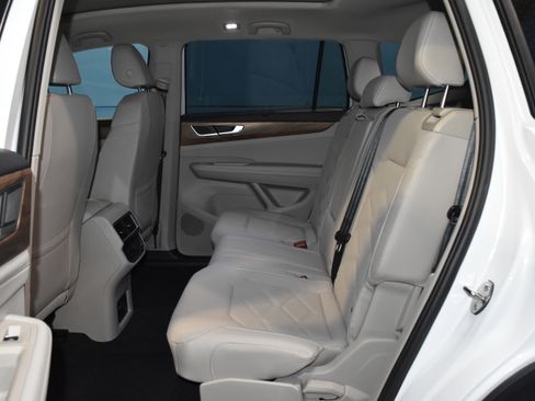 New 2026 Volkswagen Atlas SE image 15