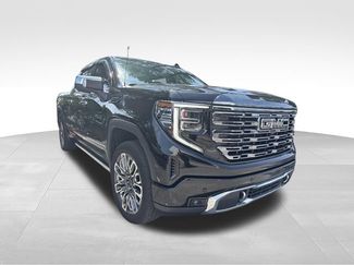 Used 2024 GMC Sierra 1500 Denali Ultimate AWD/4WD video 3