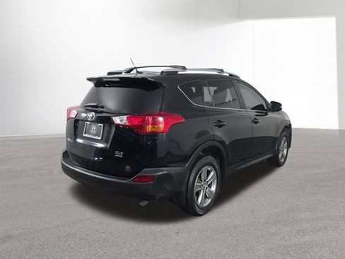 Used 2015 Toyota RAV4 XLE AWD/4WD image 13