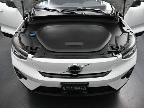 Used 2023 Volvo C40 P8 Recharge Plus w/ Climate Package AWD/4WD image 21
