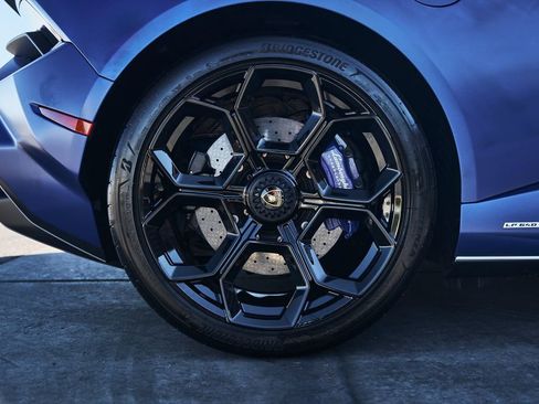 Used 2023 Lamborghini Huracan Tecnica image 29