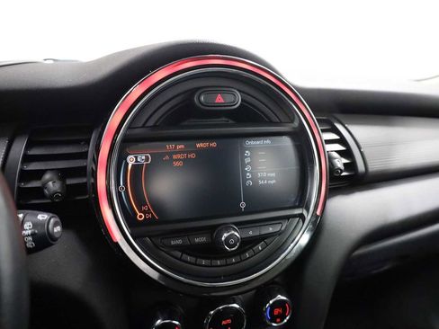 Used 2016 MINI Cooper 2-Door Hardtop image 30