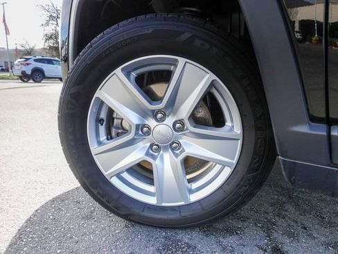 Used 2022 Jeep Compass Latitude w/ Convenience Group image 10